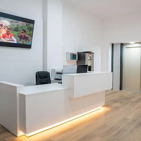 Hotel Diamonds Kolín nad Rýnem