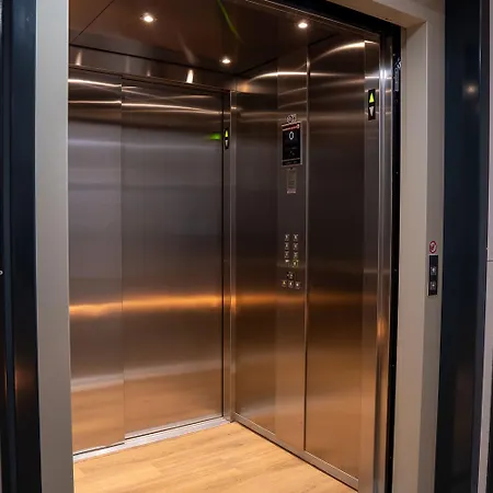 Ξενοδοχείο Diamonds *