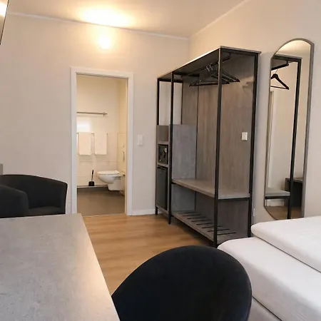 Diamonds Hotel Kolonia